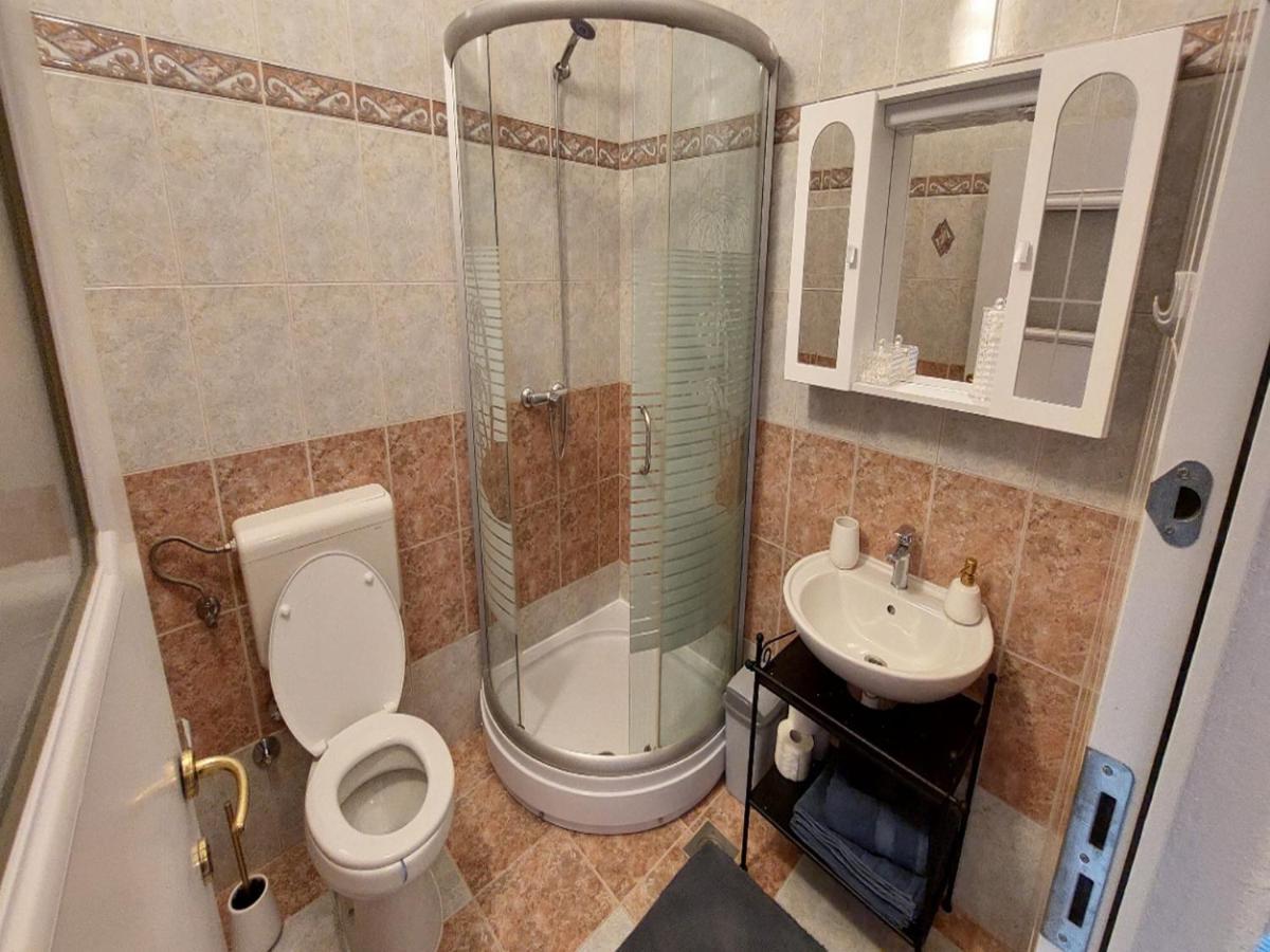 Rooms Argo Крес Екстериор снимка