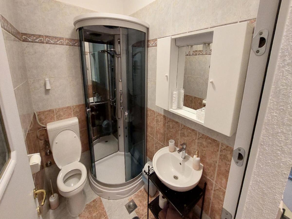 Rooms Argo Крес Екстериор снимка