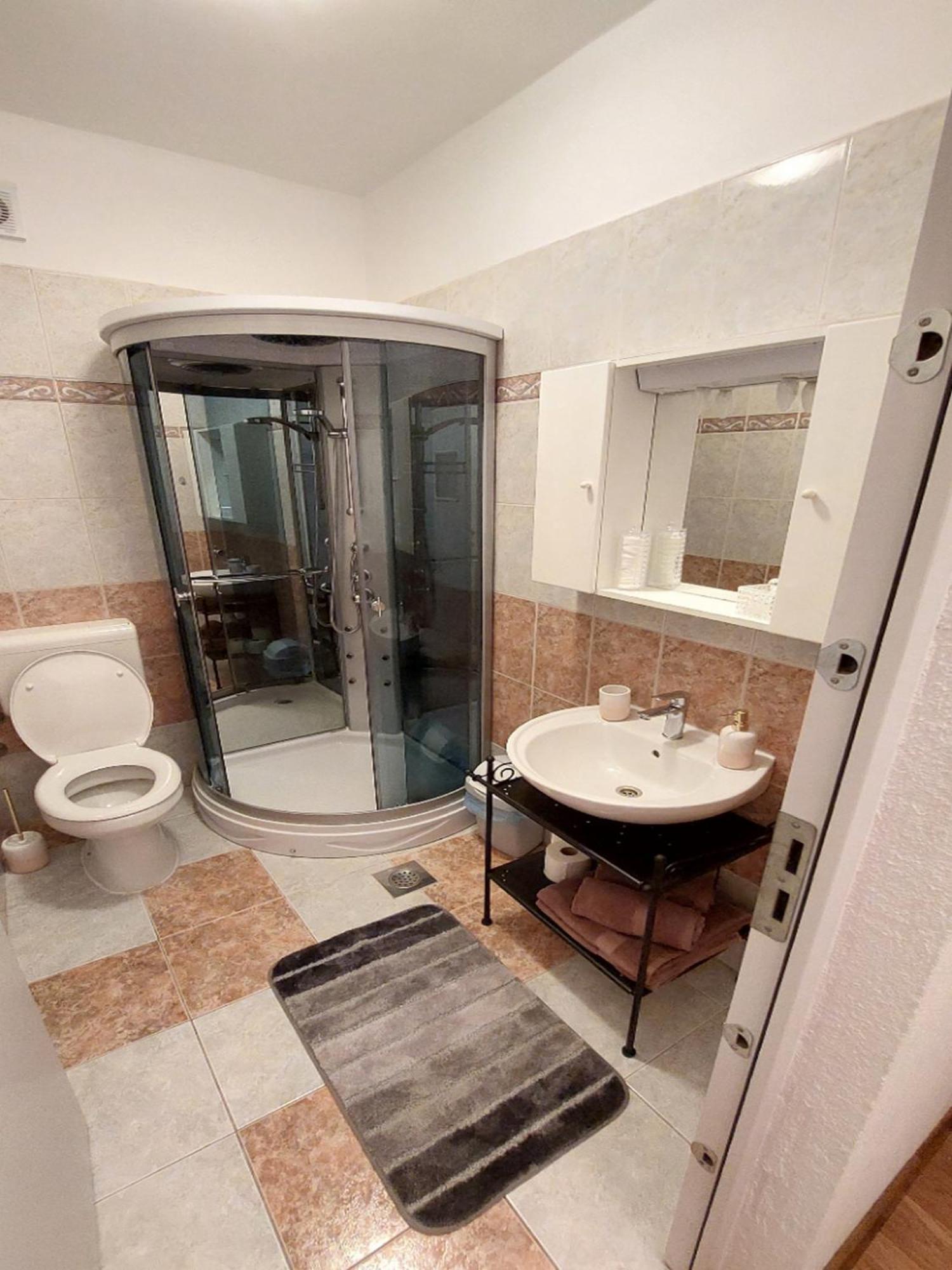 Rooms Argo Крес Екстериор снимка