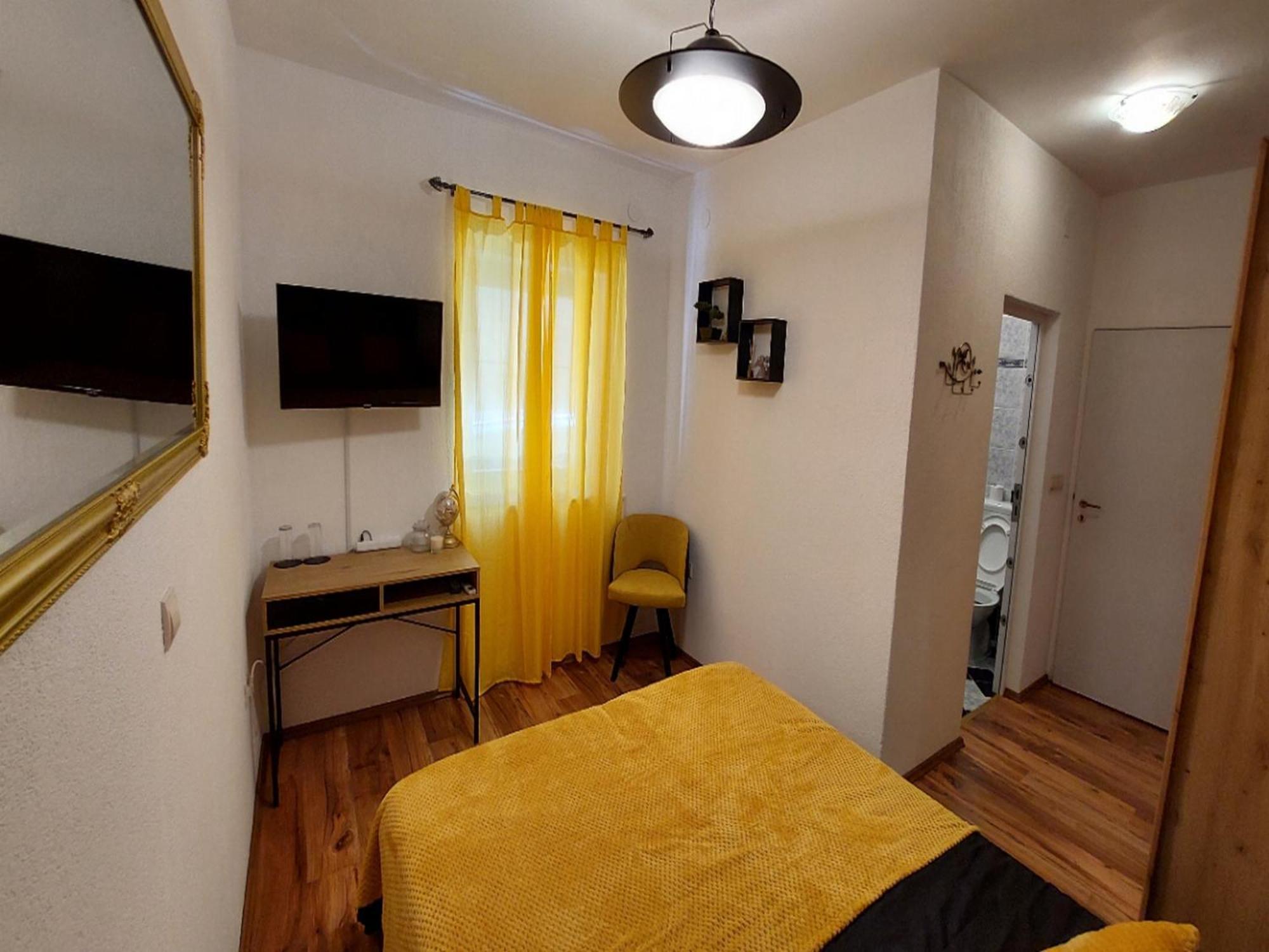Rooms Argo Крес Екстериор снимка